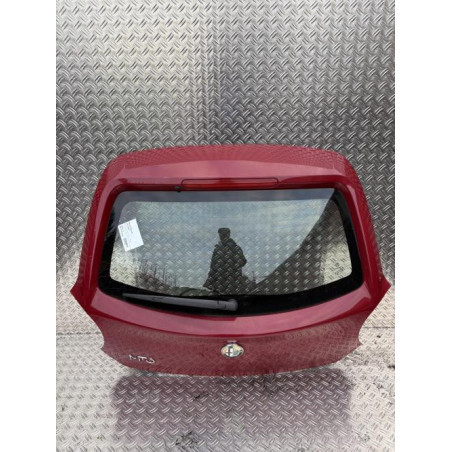 Malle/Hayon arriere ALFA ROMEO MITO Photo n°1