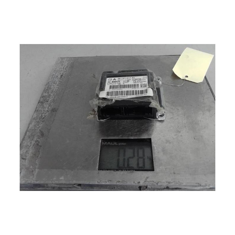 Boitier air bag PEUGEOT 5008 1