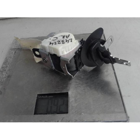 Ceinture arriere centrale PEUGEOT 5008 1