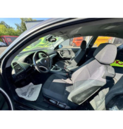 Compresseur clim BMW SERIE 1 E81 Photo n°11