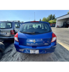 Capot RENAULT CLIO 3 Photo n°17