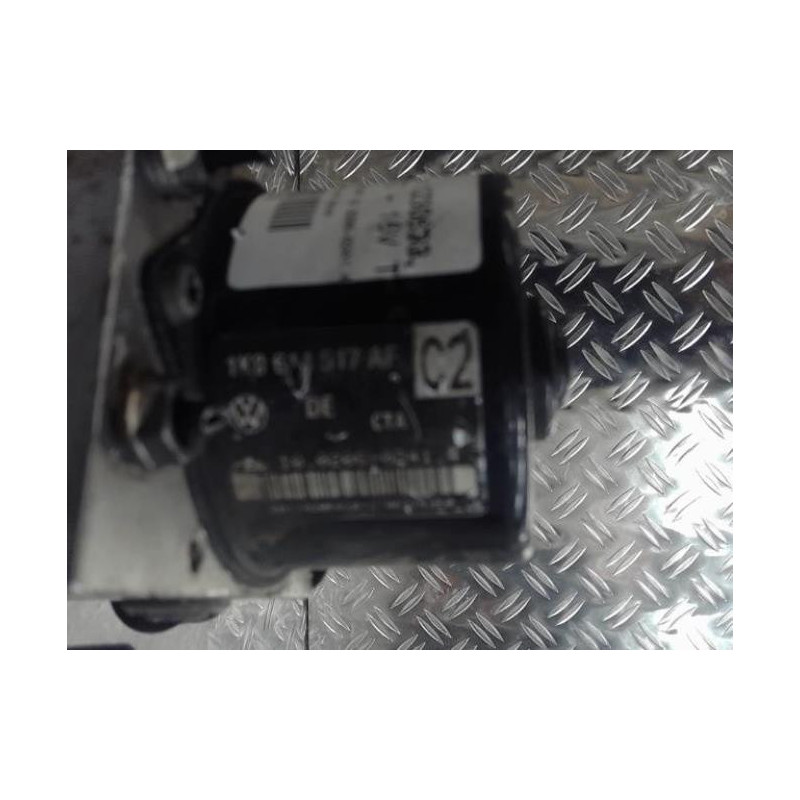 Bloc ABS (freins anti-blocage) VOLKSWAGEN GOLF 5