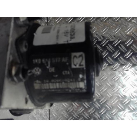 Bloc ABS (freins anti-blocage) VOLKSWAGEN GOLF 5 Photo n°1