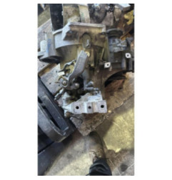 Boite de vitesses VOLKSWAGEN GOLF 4 Photo n°1