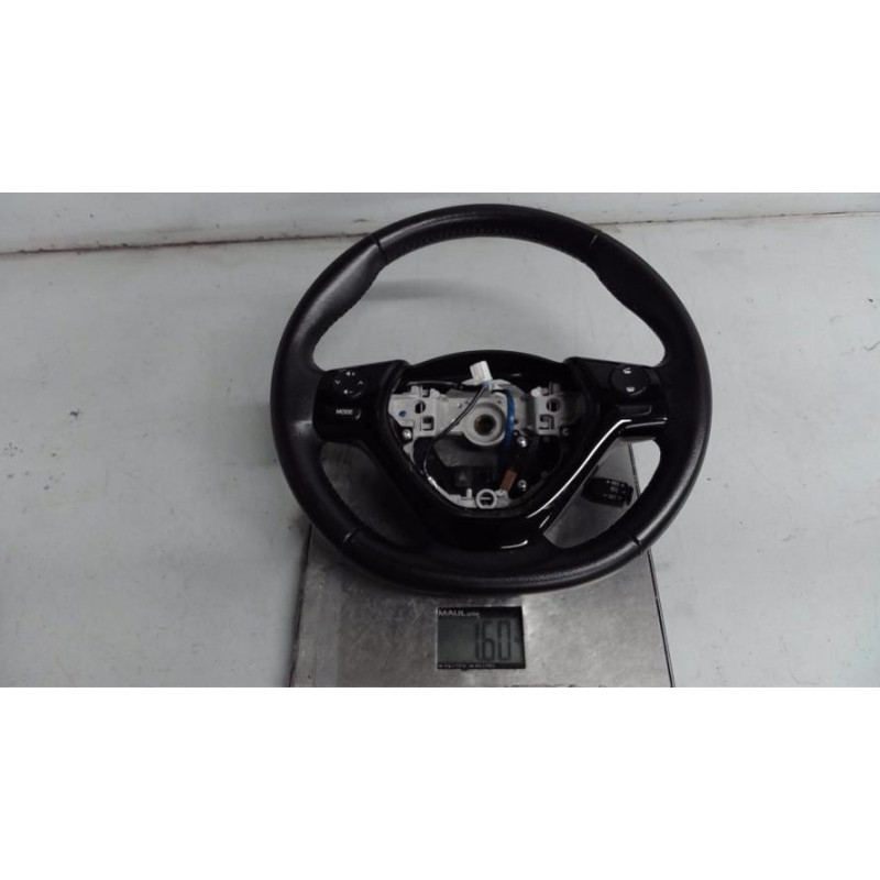 Volant TOYOTA AYGO 2