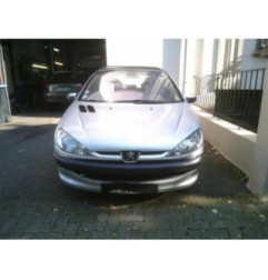 Compresseur clim PEUGEOT 206 Photo n°7