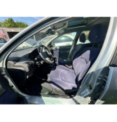 Compresseur clim PEUGEOT 206 Photo n°17