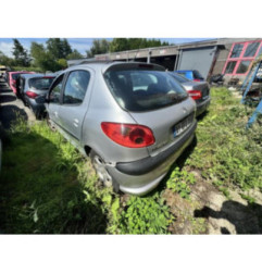 Compresseur clim PEUGEOT 206 Photo n°20