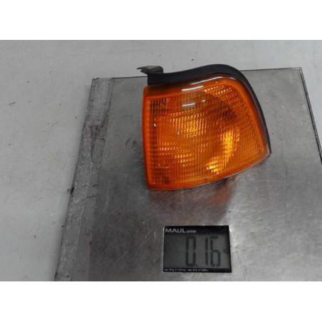 Optique avant secondaire gauche (feux)(clignotant) AUDI 80 3 Photo n°1