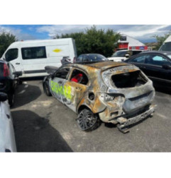 Demarreur MERCEDES CLASSE A 176 Photo n°4