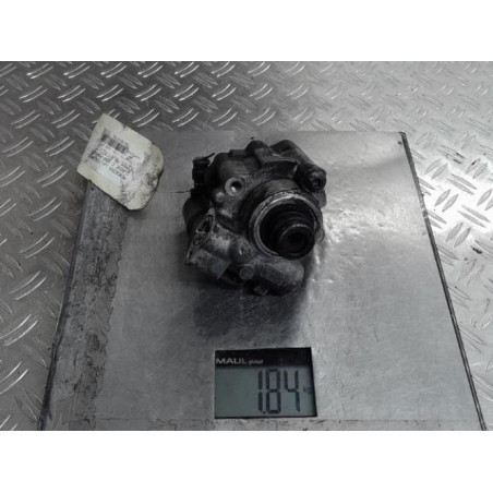 Pompe de direction MERCEDES CLASSE C 204 Photo n°1