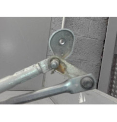 Moteur essuie glace avant MERCEDES CLASSE C 204 Photo n°6