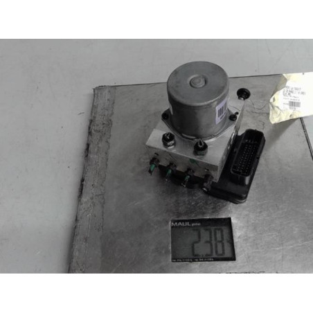 Bloc ABS (freins anti-blocage) HYUNDAI IX 20 Photo n°1