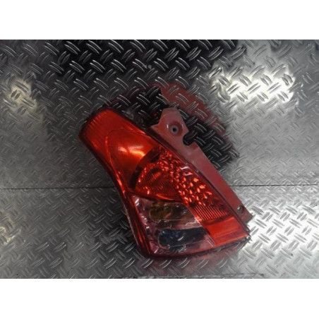 Feu arriere principal gauche (feux) SUZUKI SWIFT 3 Photo n°1