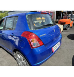 Feu arriere principal gauche (feux) SUZUKI SWIFT 3 Photo n°18