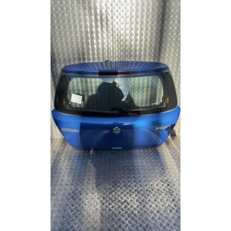 Malle/Hayon arriere SUZUKI SWIFT 3
