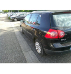 Crochet de remorquage VOLKSWAGEN GOLF 5 Photo n°8