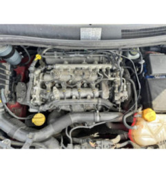 Moteur OPEL CORSA D Photo n°8