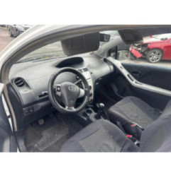 Compteur TOYOTA YARIS 2 Photo n°11