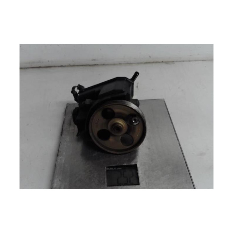 Pompe de direction PEUGEOT 206