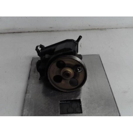 Pompe de direction PEUGEOT 206 Photo n°1