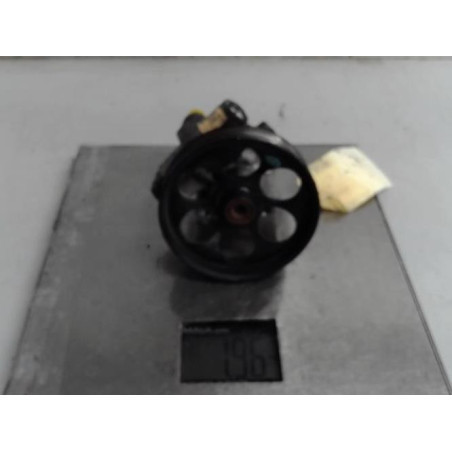 Pompe de direction RENAULT MEGANE 3 Photo n°1