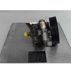 Pompe de direction RENAULT MEGANE 3 Photo n°3
