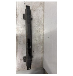 Renfort pare choc avant (traverse) VOLKSWAGEN POLO 4 Photo n°1