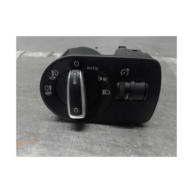 Commande de phare AUDI A1 1