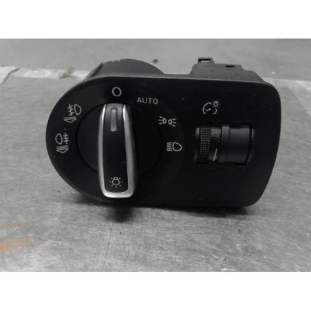 Commande de phare AUDI A1 1 Photo n°1