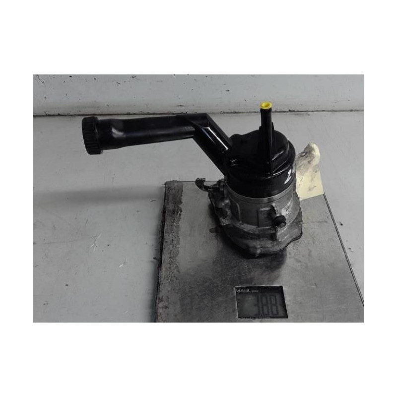 Pompe de direction PEUGEOT 308 1