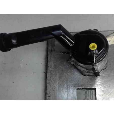 Pompe de direction PEUGEOT 308 1