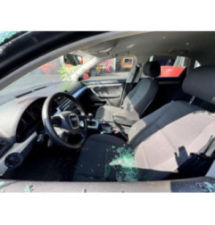 Aile avant gauche AUDI A4 2 Photo n°8