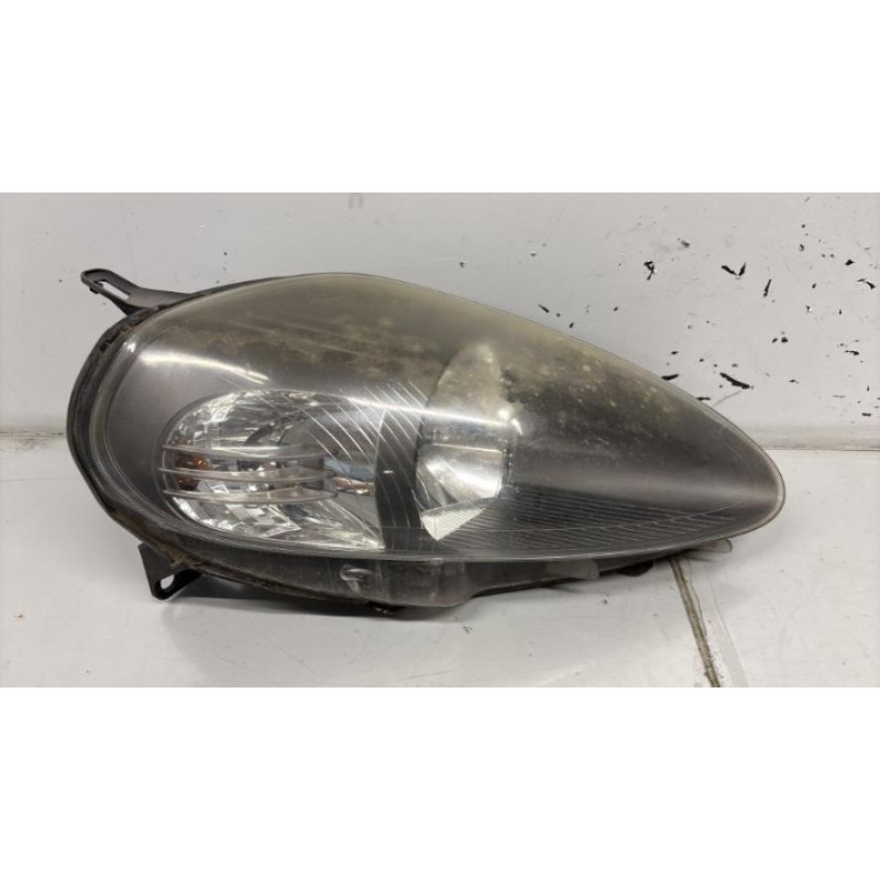 Optique avant principal droit (feux)(phare) FIAT GRANDE PUNTO