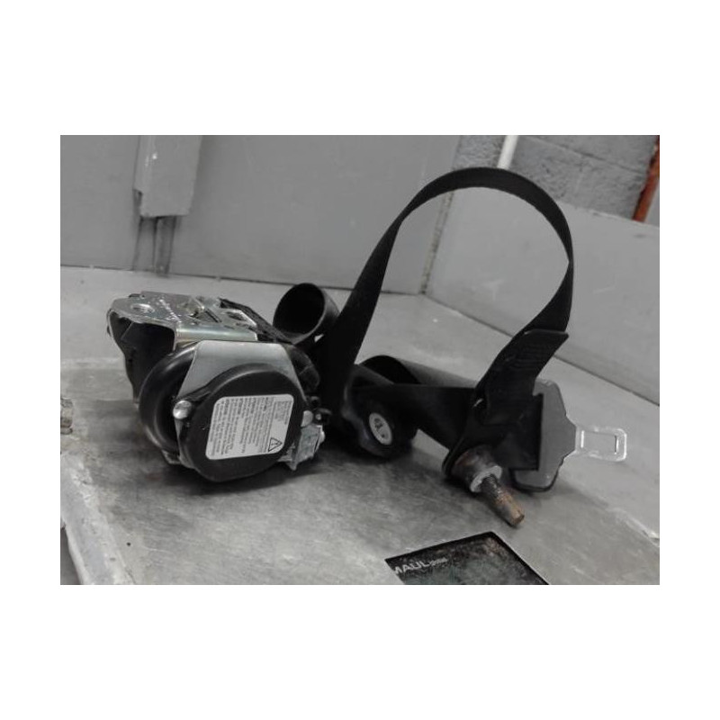 Ceinture avant droit MERCEDES CLASSE B 245