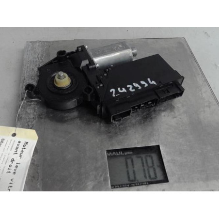 Moteur leve vitre avant droit VOLKSWAGEN TOUAREG 1 Photo n°1