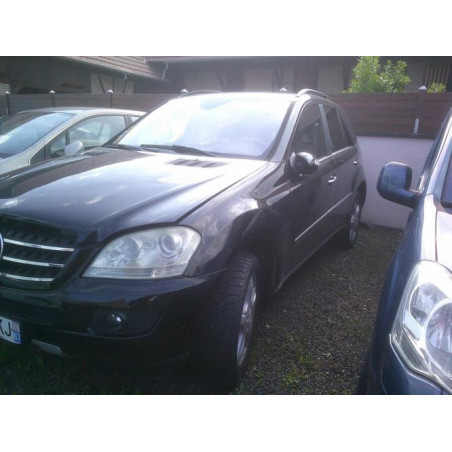 Air bag conducteur MERCEDES CLASSE M 164 Photo n°1