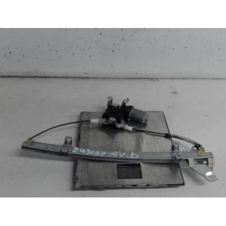 Moteur leve vitre avant droit NISSAN ALMERA TINO Photo n°1