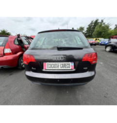 Feu arriere principal droit (feux) AUDI A4 2 Photo n°17