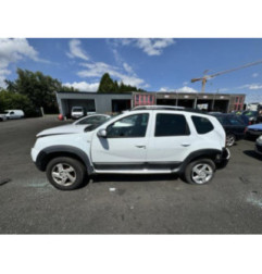 Compresseur clim DACIA DUSTER 1 Photo n°9