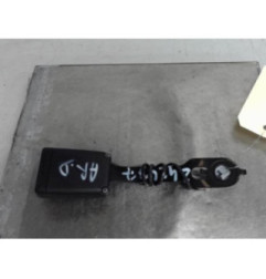 Attache ceinture arriere droit PEUGEOT 208 1