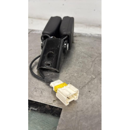 Attache ceinture arriere droit CITROEN C4 2