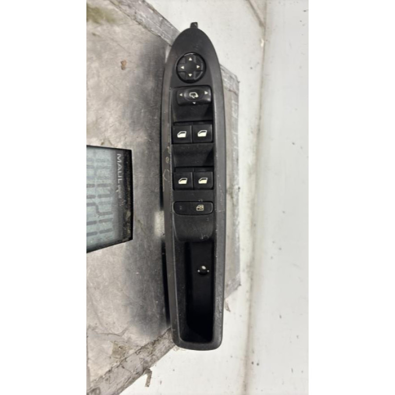 Interrupteur de leve vitre avant gauche CITROEN C4 2