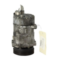 Compresseur clim VOLKSWAGEN GOLF 4