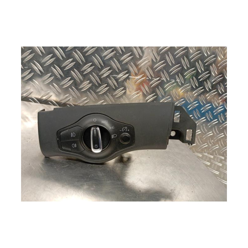 Commande de phare AUDI A5 1