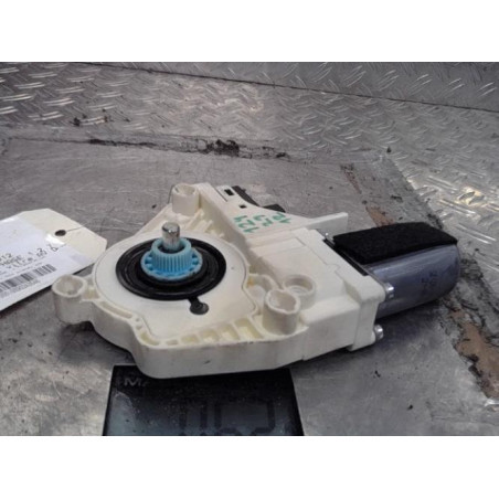 Moteur leve vitre avant droit AUDI A5 1 Photo n°1