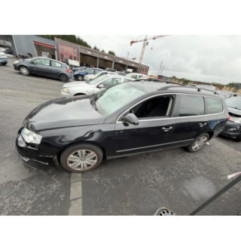 Pare choc arriere VOLKSWAGEN PASSAT 5 Photo n°13