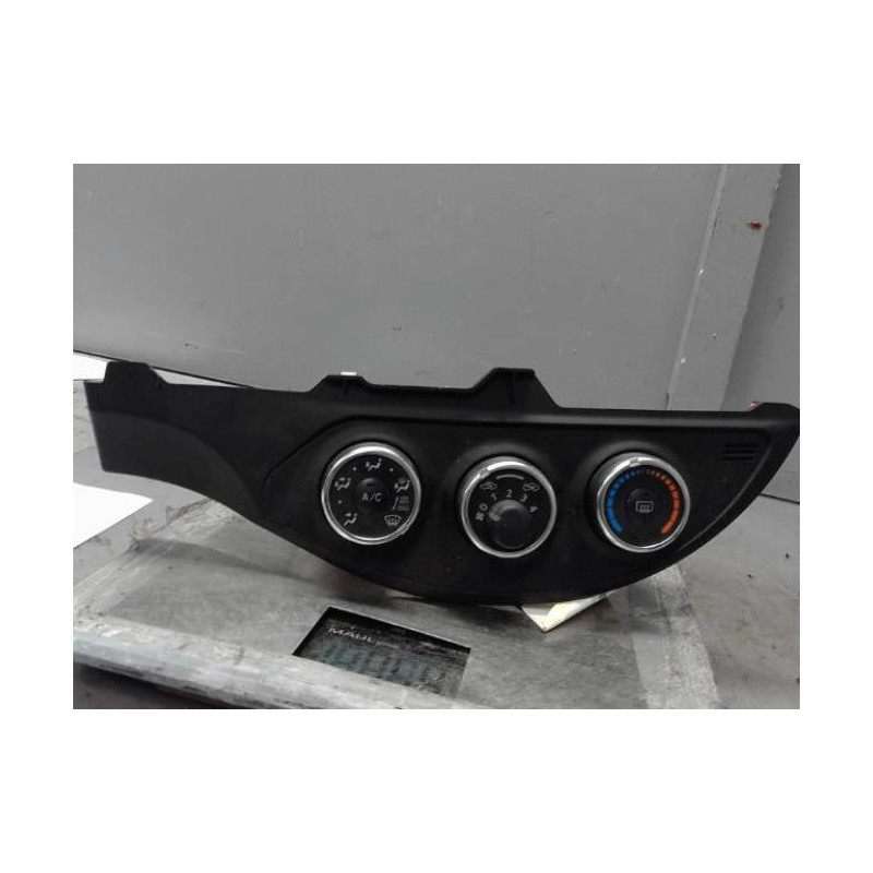 Commande chauffage TOYOTA YARIS 3