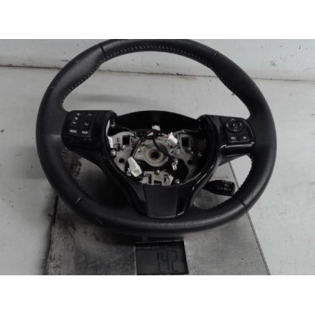 Volant TOYOTA YARIS 3 Photo n°1