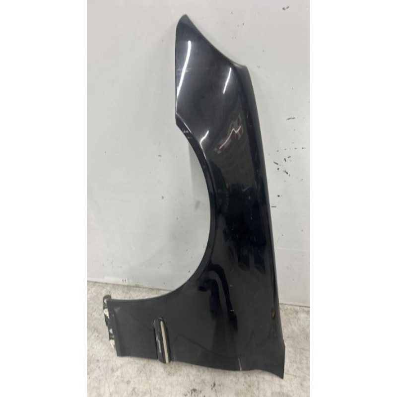 Aile avant gauche MERCEDES CLASSE C 203